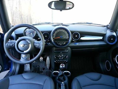 cooper S R56 dashboard.jpg