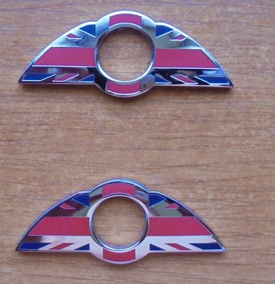 Red Union Jack UK Flag Style Wing Emblem Rings.JPG