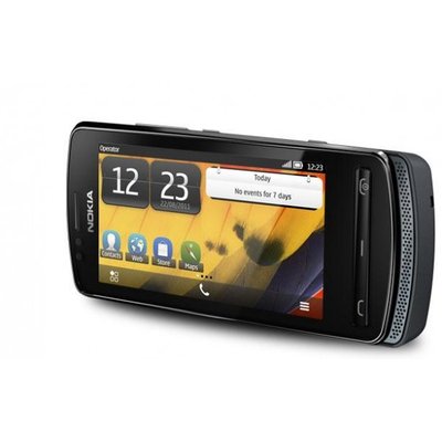 NOKIA 700.jpg