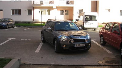 Mini LUB.jpg