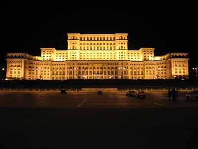 casapoporului.jpg