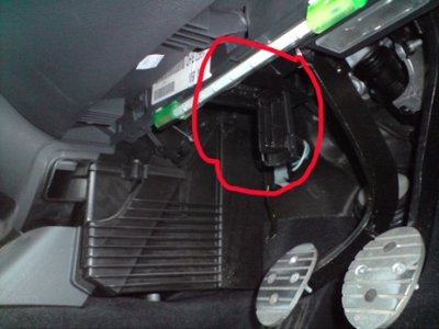 OBD socket.jpg