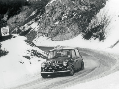 Mini-at-the-Monte-Carlo-Rally-1967-Aaltonen-and-Liddon-Snow-1024x768.jpg