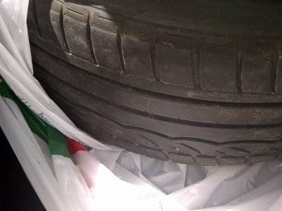 Dunlop runflat 205_45_r17.jpg