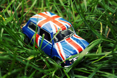 mini_cooper_by_supercookie33.jpg