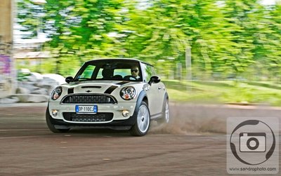 mini-cooper-s.jpg