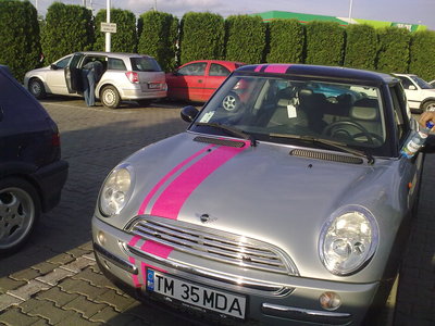 28052010289.jpg