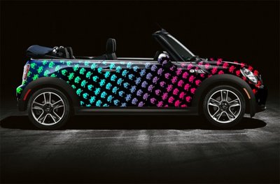 MiniCooperSpaceInvaders-560x368.jpg