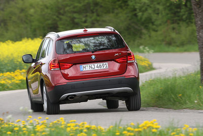 bmw-x1-mini-countryman-51.jpg