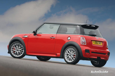 2009-mini-cooper-john-cooper-works-08.JPG