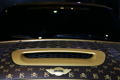 mini-john-cooper-works-by-coverefx-77c1eb1c8c982a583-920-0-1-95-0.jpg