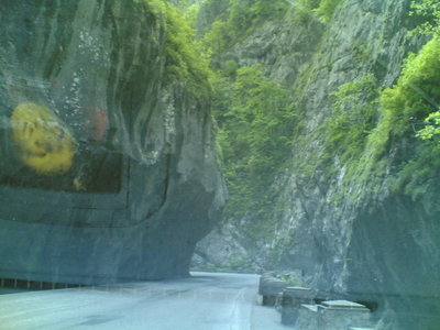 09062006.jpg