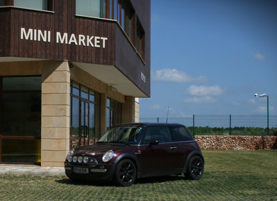 mini market.jpg