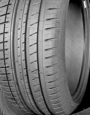 michelin_pilot_sport_3.jpg